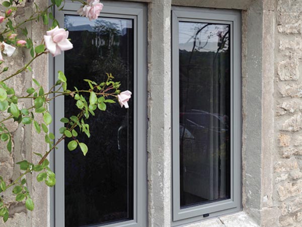 what are casement windows